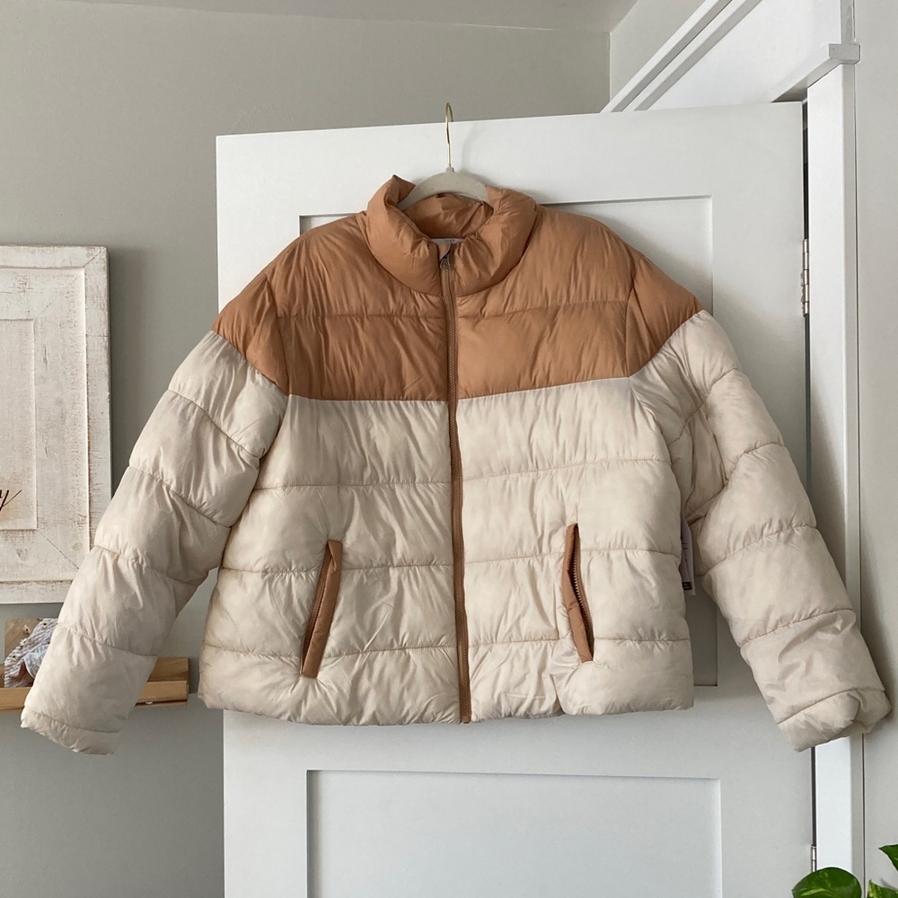 Time & Tru Puffer Jacket Tan and Cream NWT Women’s 1X